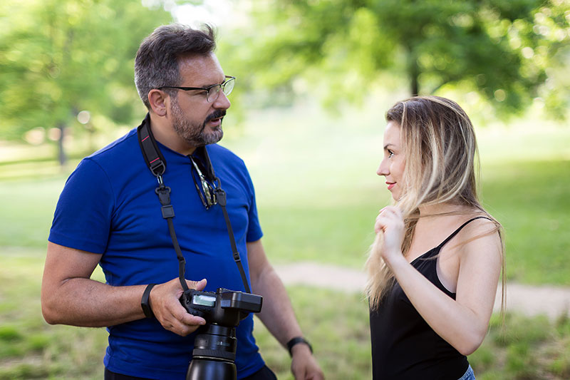 5 Key Factors to Help You Choose the Right AI Headshot Tool